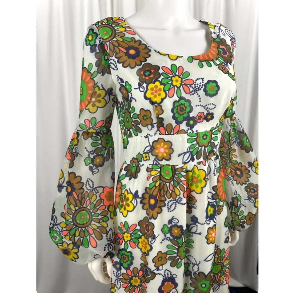 Vintage 1960’s Floral Printed Chiffon Maxi Dress - Peasant Sleeve Gown - Small - Picture 5 of 10